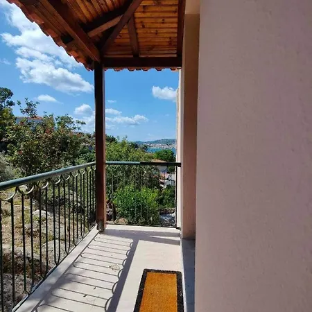 Georgias House Project First Floor Apartment